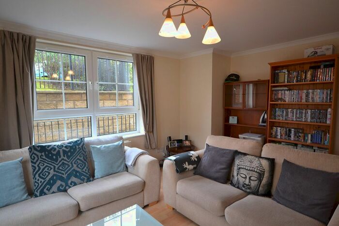 1 Bedroom Flat To Rent In Stead's Place, Edinburgh, EH6