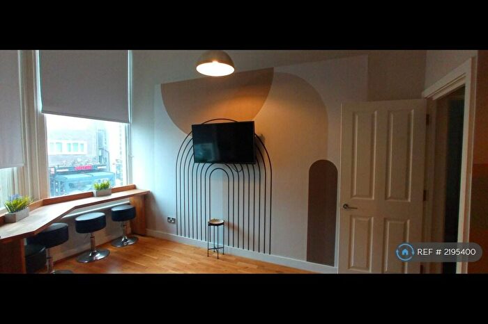 2 Bedroom Flat To Rent In Church Road, Hove, BN3