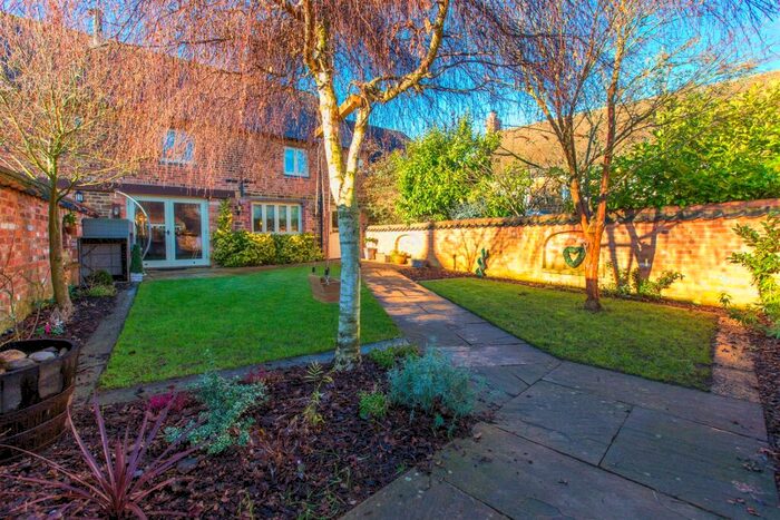 3 Bedroom Link Detached House To Rent In Gables Lane, Broughton, Kettering, NN14