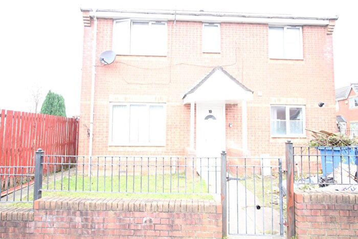 3 Bedroom Semi-Detached House To Rent In Cascade Drive, Manchester, M7