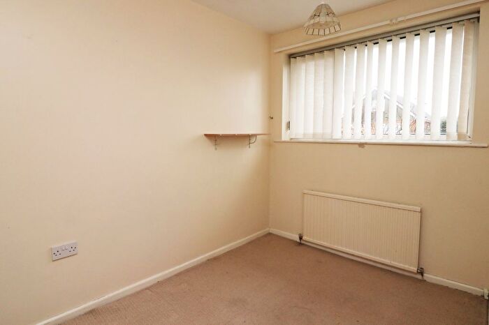 3 Bedroom Bungalow For Sale In Bowness Avenue, Fleetwood, FY7