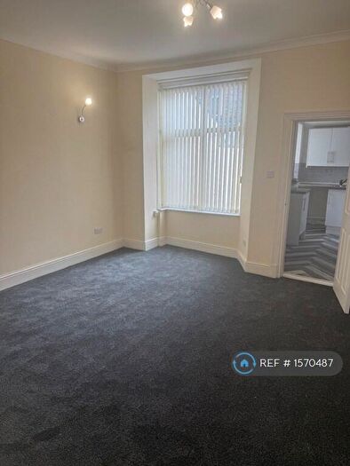 3 Bedroom Terraced House To Rent In Brockenhurst Street, Burnley, BB10