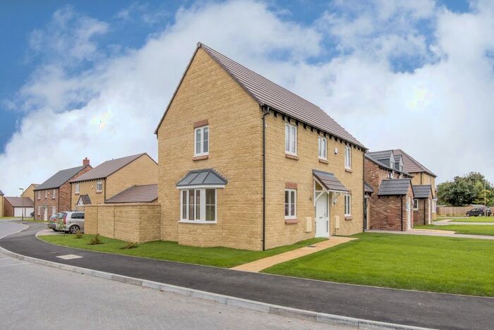 3 Bedroom Link Detached House To Rent In Spring Field Way, Sutton Courtenay, Abingdon, OX14