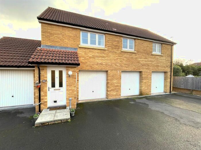 2 Bedroom Detached House For Sale In Mendip Road, Weston-Super-Mare, BS23