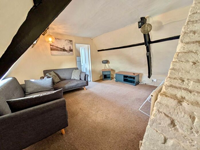 1 Bedroom Maisonette To Rent In Wheel Road, Alpington, Norwich, NR14