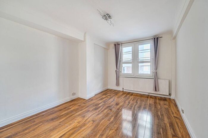 1 Bedroom Flat For Sale In Stourcliffe Street, Marylebone, London, W1H