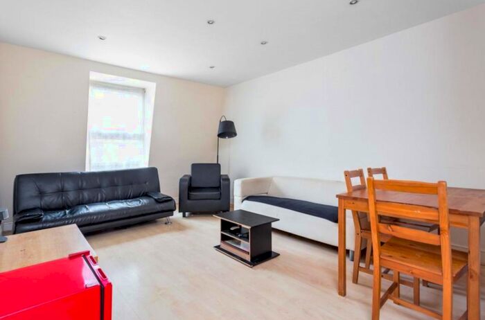2 Bedroom Flat To Rent In Boston Place, Marylebone, NW1