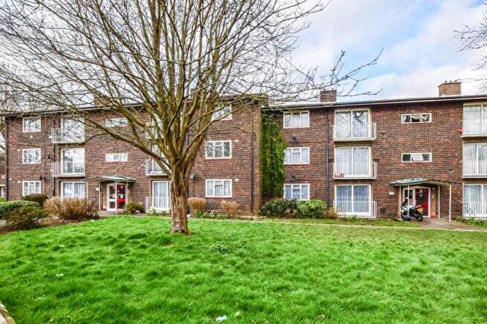 2 Bedroom Apartment To Rent In Oak Way, Northgate, Crawley, West Sussex, RH10