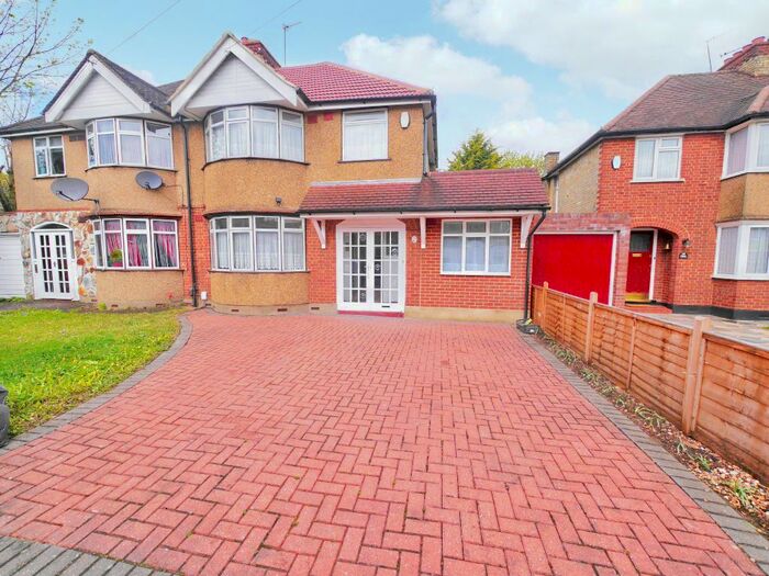 4 Bedroom Semi-Detached House To Rent In Ashdown Road, Hillingdon, Uxbridge UB10