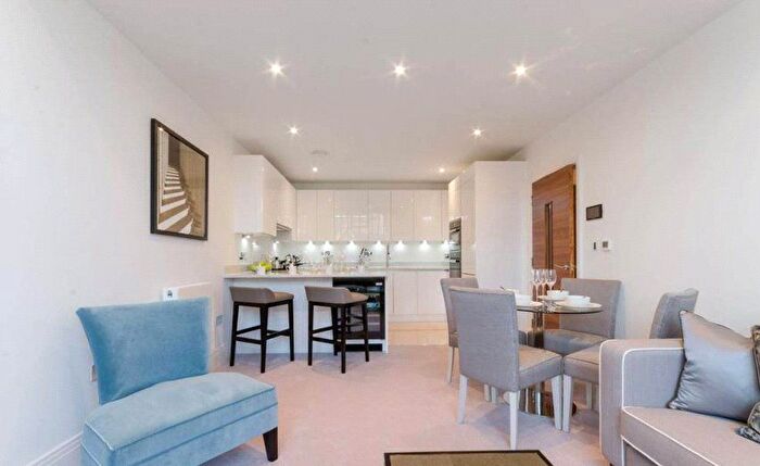 2 Bedroom Flat To Rent In Palace Wharf, Rainville Road, Fulham, London, W6