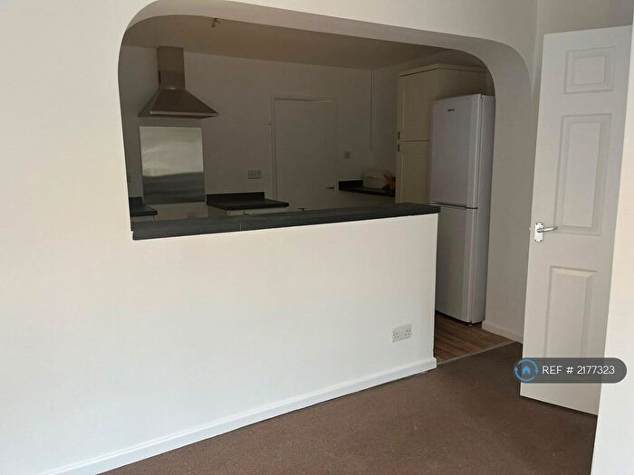 3 Bedroom End Of Terrace House To Rent In Middlebrook, Bishops Waltham, SO32