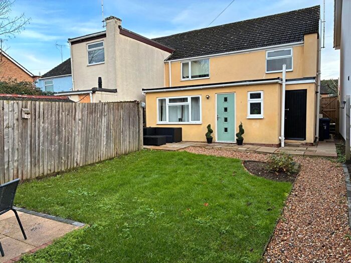 3 Bedroom End Of Terrace House For Sale In High Road, Elm, Wisbech, PE14