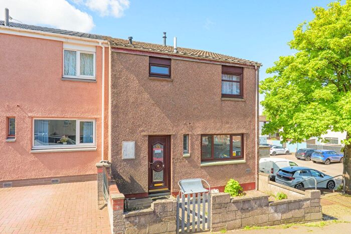 3 Bedroom End Terrace House For Sale In Greenlee Drive, Dundee, DD2
