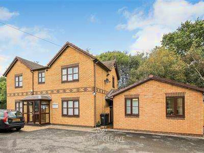 2 Bedroom Flat To Rent In Bromfield Lane, Mold, CH7