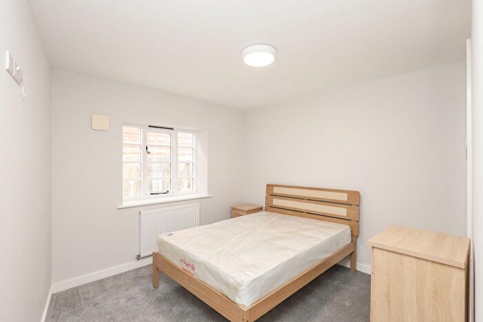 2 Bedroom End Of Terrace House To Rent In Well Meadow Street, Sheffield, S3