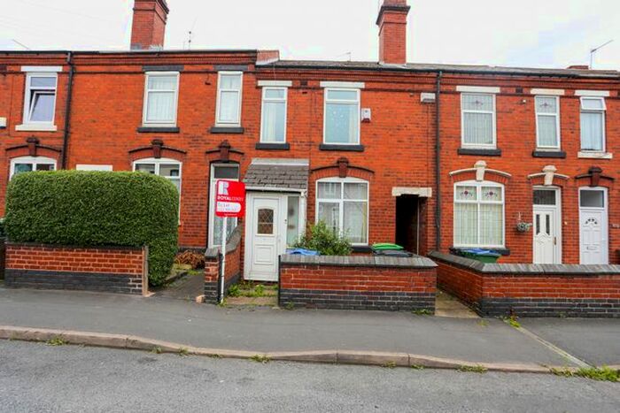 2 Bedroom Terraced House To Rent In Westbourne Road, West Bromwich, West Midlands, B70