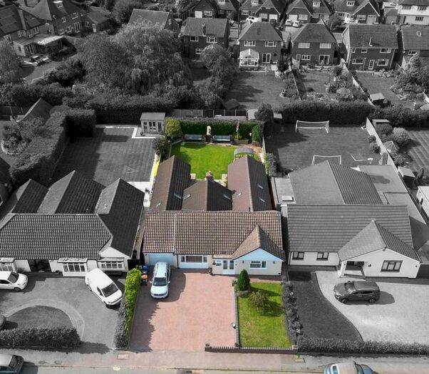 4 Bedroom Detached House For Sale In Cricket Lane, Lichfield, WS14