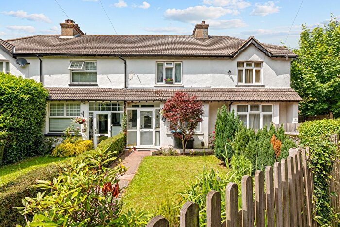 3 Bedroom Terraced House For Sale In Chelsham Road, Warlingham, CR6
