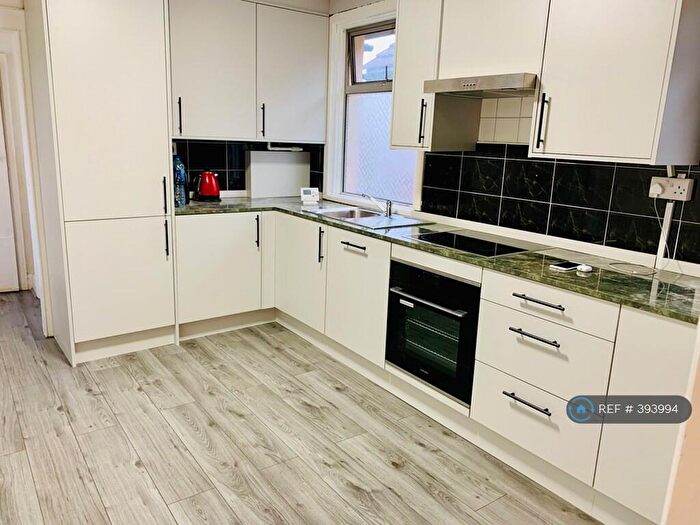 2 Bedroom Bungalow To Rent In New Century Road, Laindon, Basildon, SS15