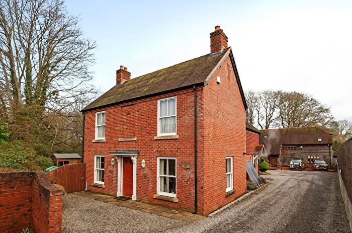 2 Bedroom Semi-Detached House For Sale In Charlotte Mede, Otterbourne, Winchester, SO21