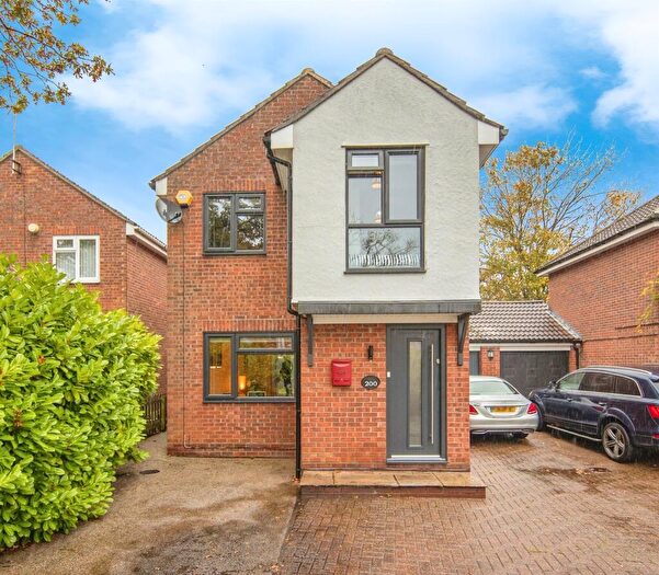 4 Bedroom Link Detached House For Sale In Berechurch Hall Road, Colchester, CO2