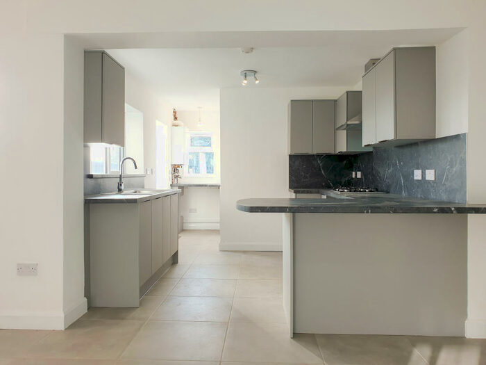 3 Bedroom Terraced House To Rent In Riversdale Road, Birmingham, B14