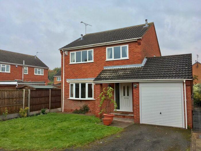 4 Bedroom House To Rent In Pitsford Drive, Loughborough, Leics, LE11