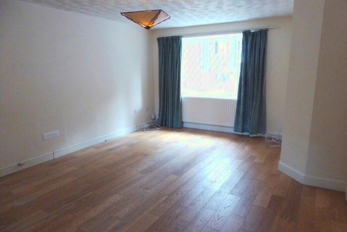 6 Bedroom Property To Rent In Bradley Stoke, Bristol, BS32