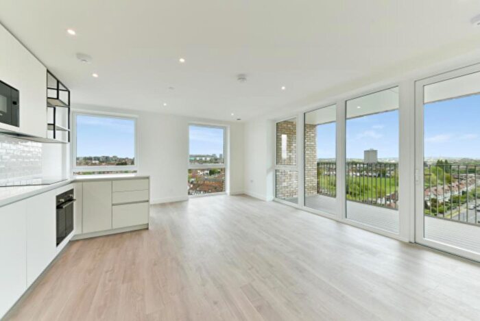 2 Bedroom Apartment To Rent In Waterview House, Grand Union, London, HA0