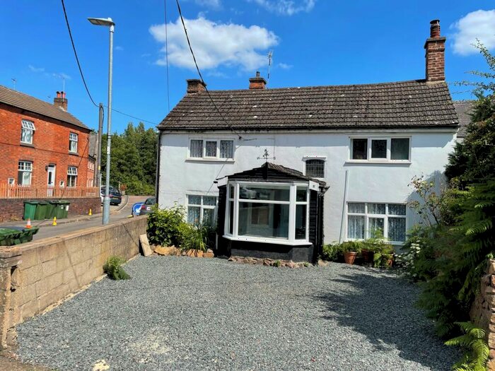 3 Bedroom Cottage For Sale In The Green, Croft, Leicester, LE9