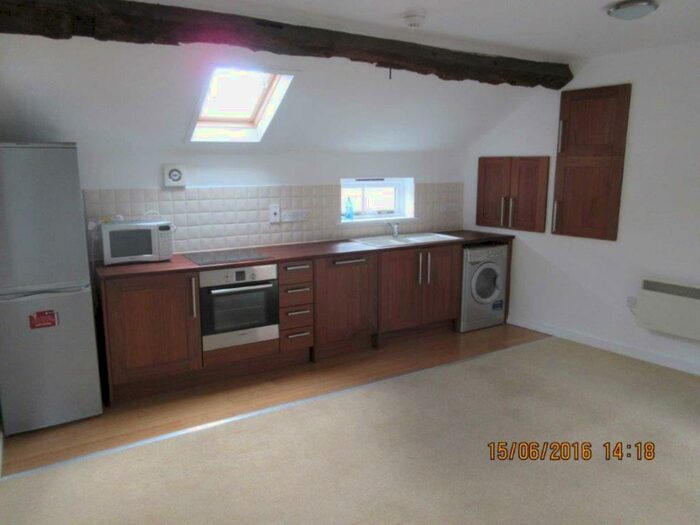 1 Bedroom Flat To Rent In Lutterworth, Leicestershire, LE17