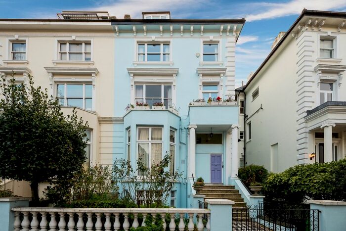 2 Bedroom Flat To Rent In Belsize Park, London, NW3