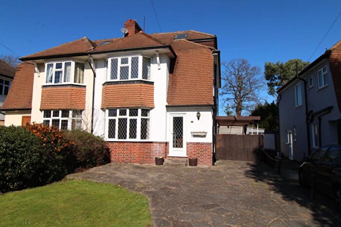 4 Bedroom Semi Detached House For Sale In Mead Way, Bromley, BR2