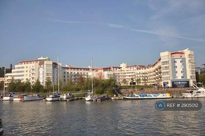2 Bedroom Flat To Rent In The Crescent, Bristol, BS1
