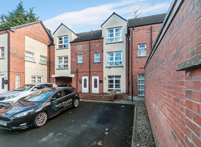 3 Bedroom Terrace House For Sale In Inverary Wood, Belfast, BT4
