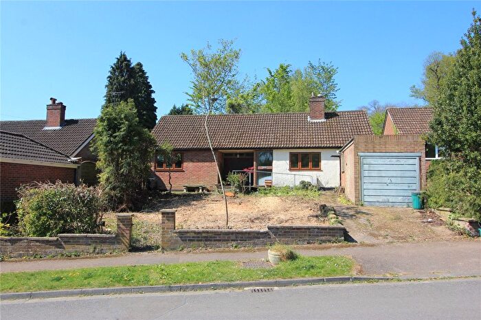 2 Bedroom Bungalow For Sale In Dolesbury Drive, Oaklands, Welwyn, Hertfordshire, AL6