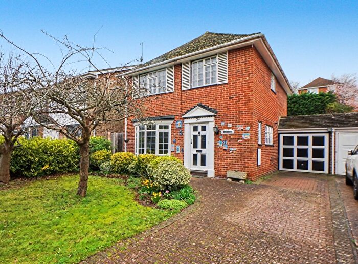 4 Bedroom Detached House For Sale In Ploughmans Way, Rainham, ME8