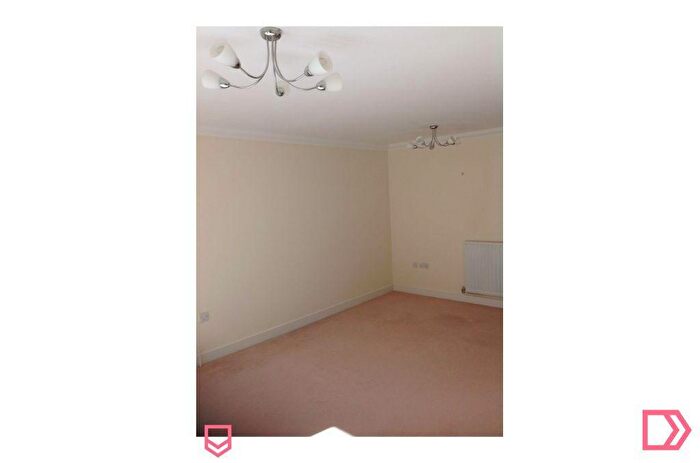 3 Bedroom Terraced House To Rent In Hawthorn Park, Swanley, Kent, BR8