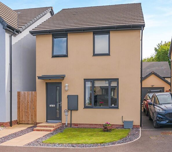 3 Bedroom Detached House For Sale In Whitecliffe View, Chepstow, NP16