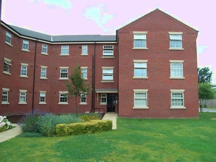 2 Bedroom Flat To Rent In Bluemans Way, Catcliffe, Rotherham, S60