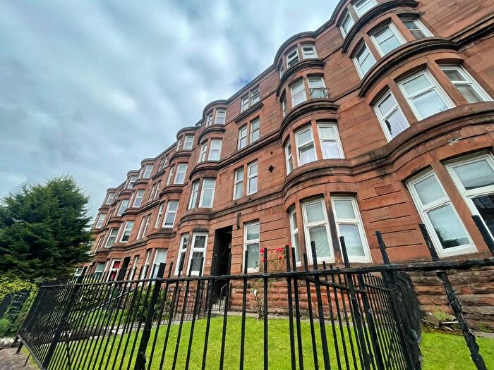 2 Bedroom Flat To Rent In Tollcross Road, Tollcross, Glasgow, G31