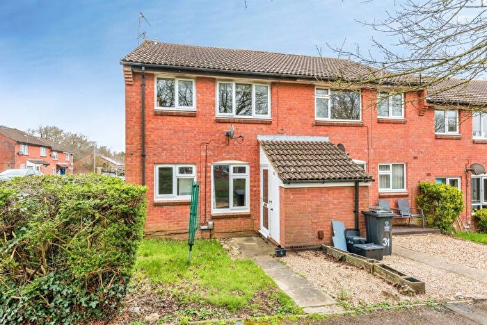 1 Bedroom Flat For Sale In Denbeck Wood, Eastleaze, Swindon, SN5