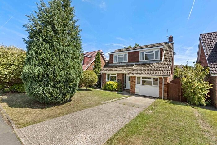 3 Bedroom Detached House For Sale In Chessfield Park, Little Chalfont, HP6