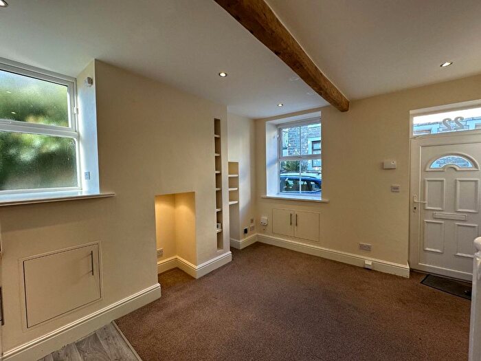 1 Bedroom Terraced House To Rent In Bank Street, Padiham, Burnley, BB12