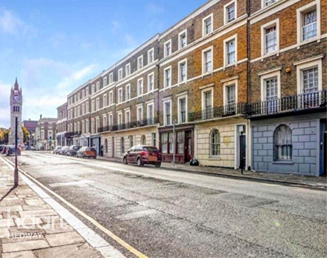 1 Bedroom Apartment To Rent In West Crescent Road, Gravesend, DA12