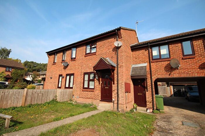 2 Bedroom Terraced House To Rent In Chisbury Close, Bracknell, RG12