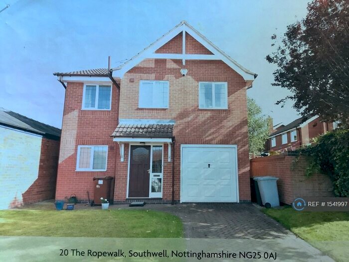 4 Bedroom Detached House To Rent In The Ropewalk, Southwell, NG25