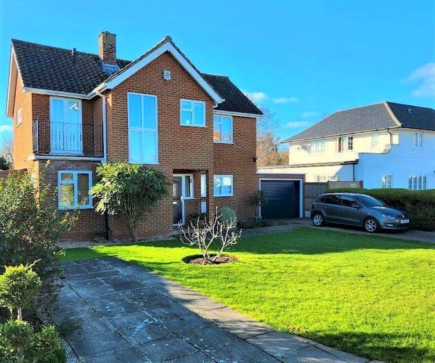 4 Bedroom Detached House To Rent In Manor Avenue, Deal, CT14