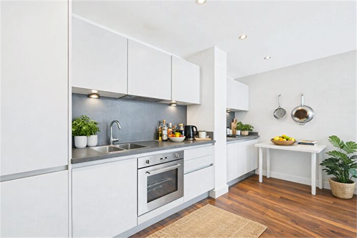 2 Bedroom Flat For Sale In The Assembly, Cambridge St, Manchester, M1