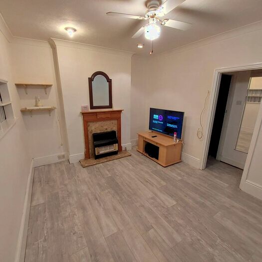 1 Bedroom Flat To Rent In Aldborough Road South, Ilford, IG3